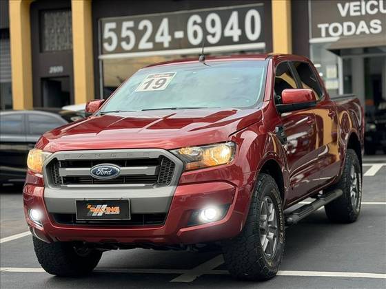 FORD RANGER 2.2 XLS 4X2 CD 16V DIESEL 4P AUTOMÁTICO